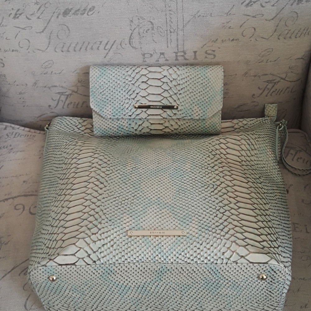 Beautiful snakeskin  brahmins - Picture 4 of 4